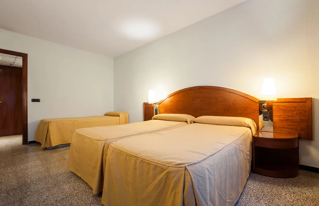 Hotel Gaudi-1